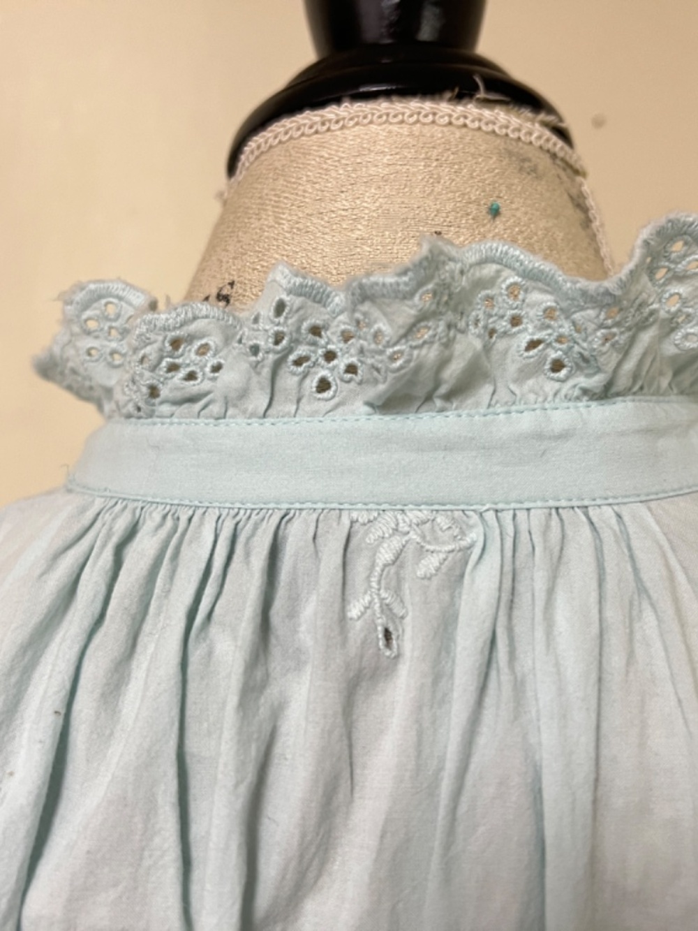 Women's Cotton Eyelet-Front 3/4-Puff Sleeve Blouse Size Plus XXL - Picture 7 of 14